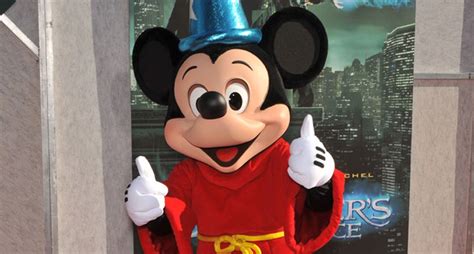 A new chapter for Disney: Mickey Mouse steps down as mascot
